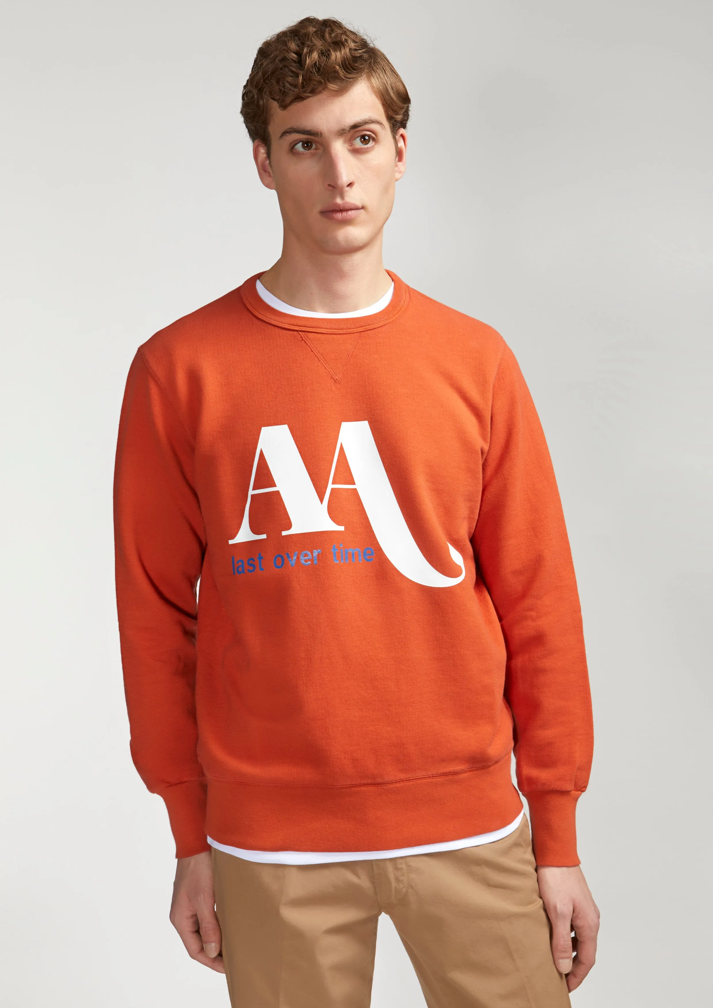 AAMERICAN LOGO CREW NECK SWEATSHIRT