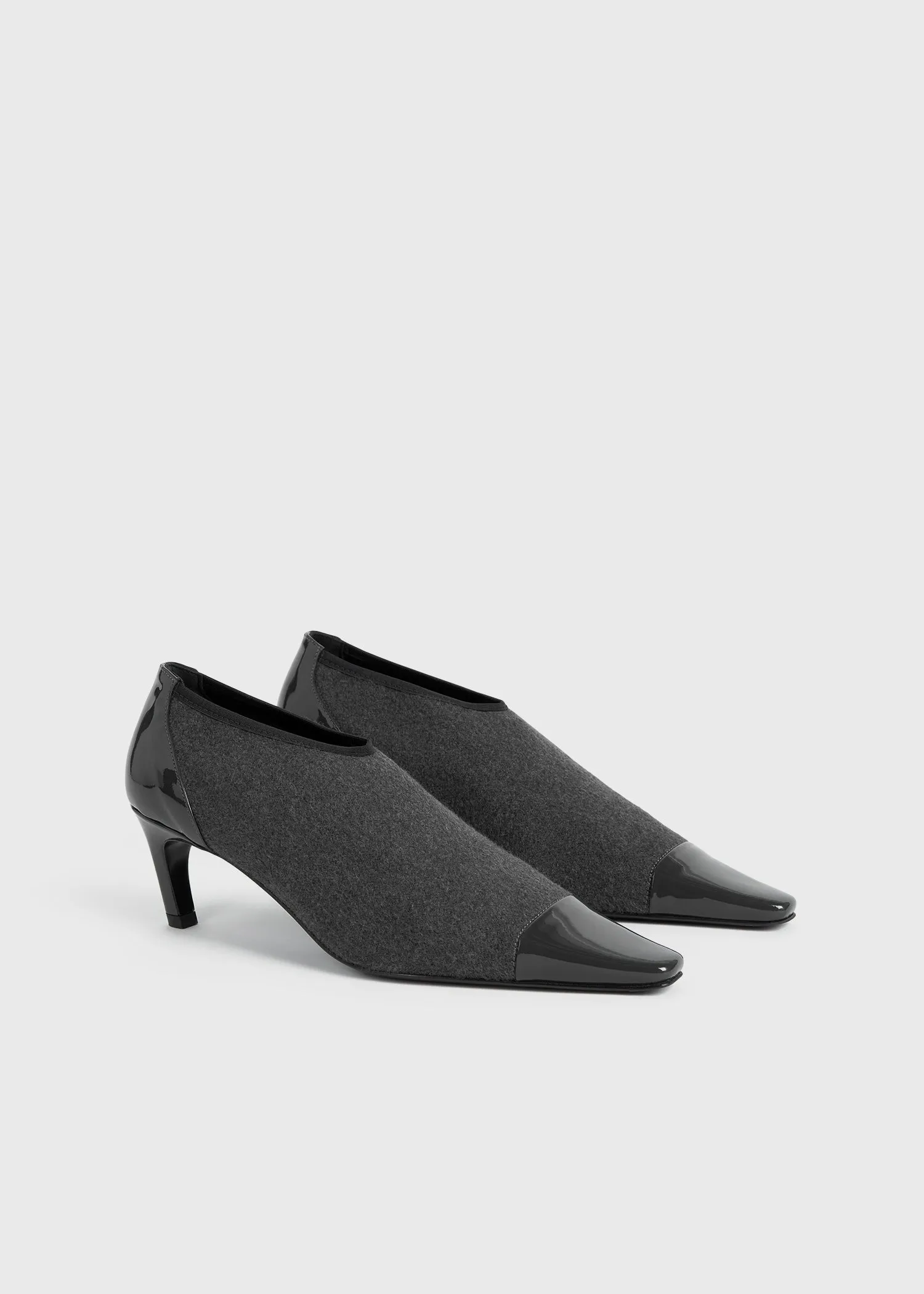 Bi-material pumps dark grey melange