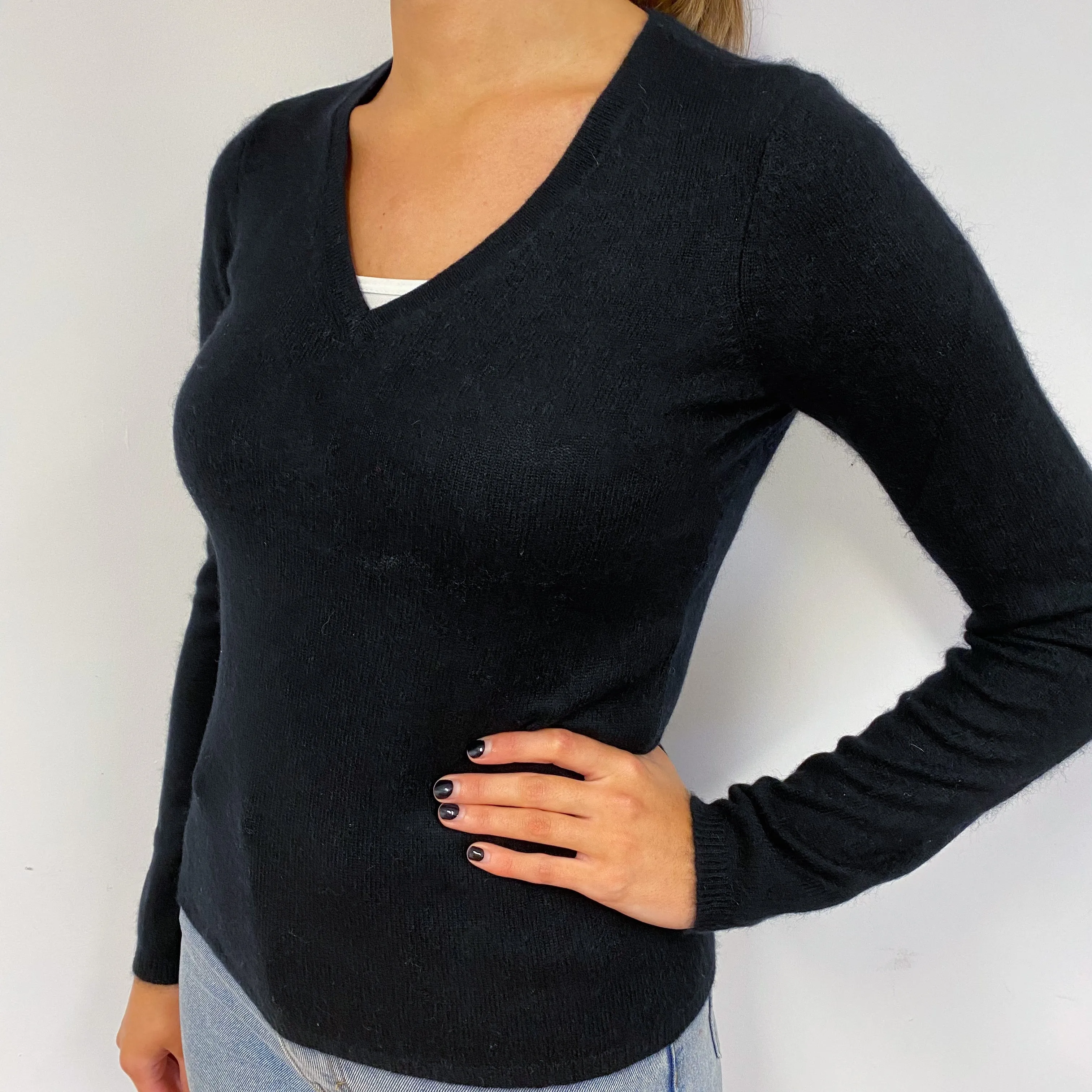 Black Cashmere V-Neck Jumper Small