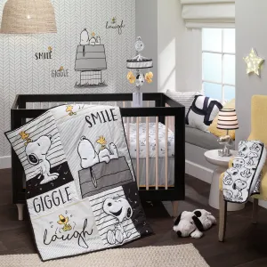 Classic Snoopy 3-Piece Crib Bedding Set