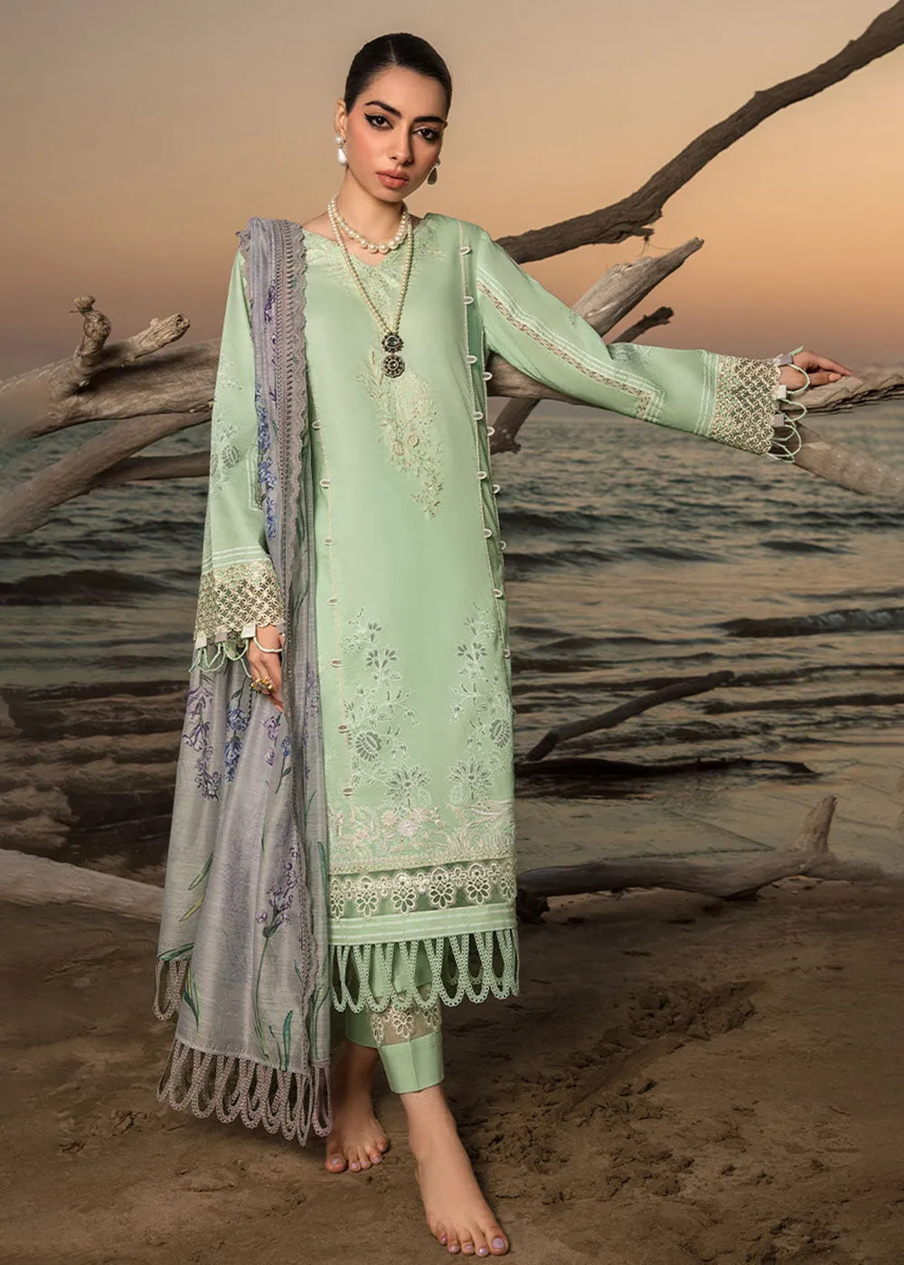 Green Luxury Lawn Suit | Rang Rasiya | Florence Lawn '23 | IRIS- D5