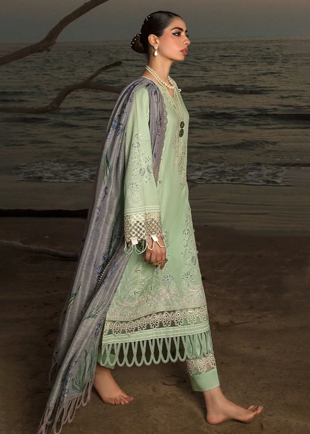 Green Luxury Lawn Suit | Rang Rasiya | Florence Lawn '23 | IRIS- D5