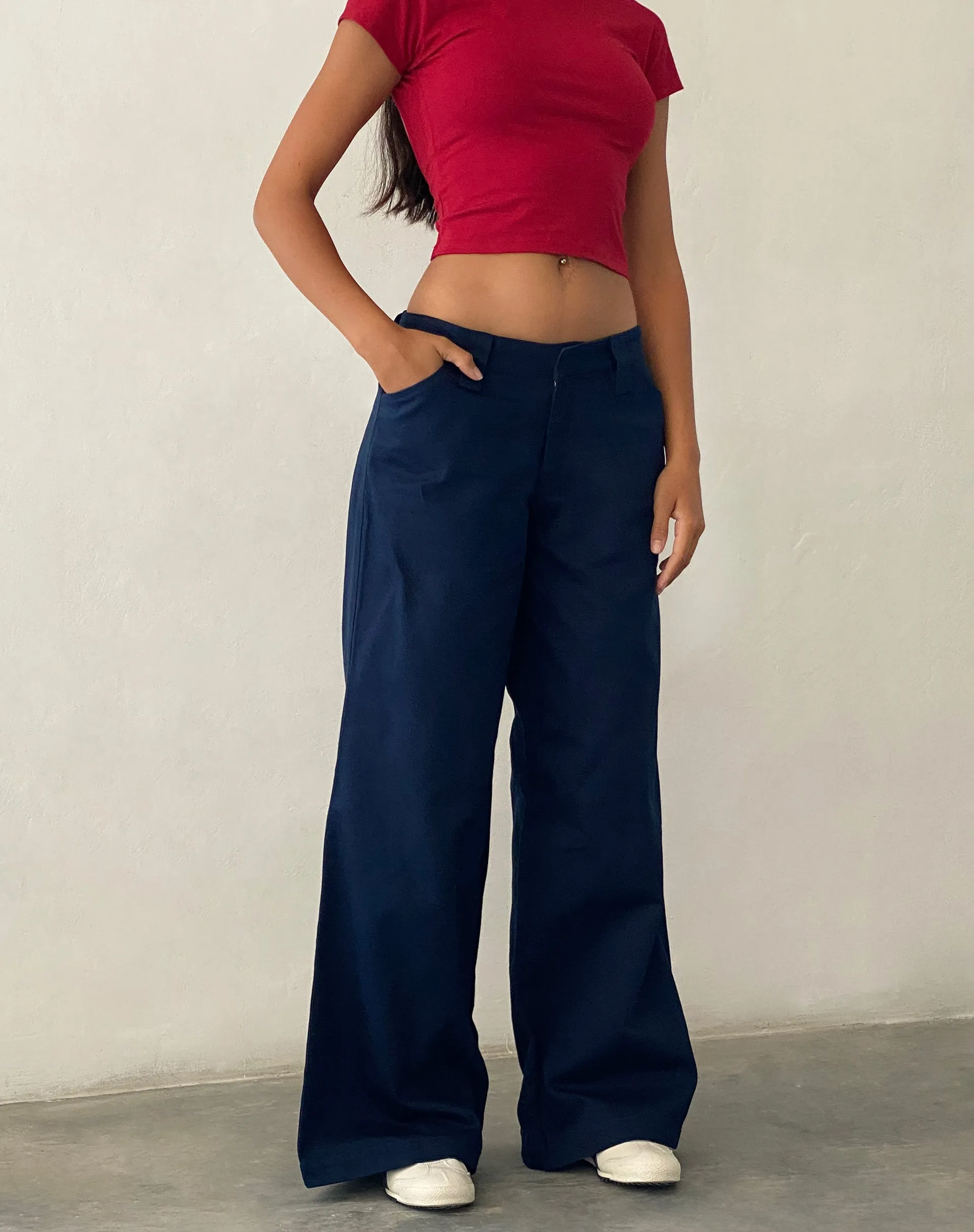 Kaomy Wide Leg Trouser in Navy