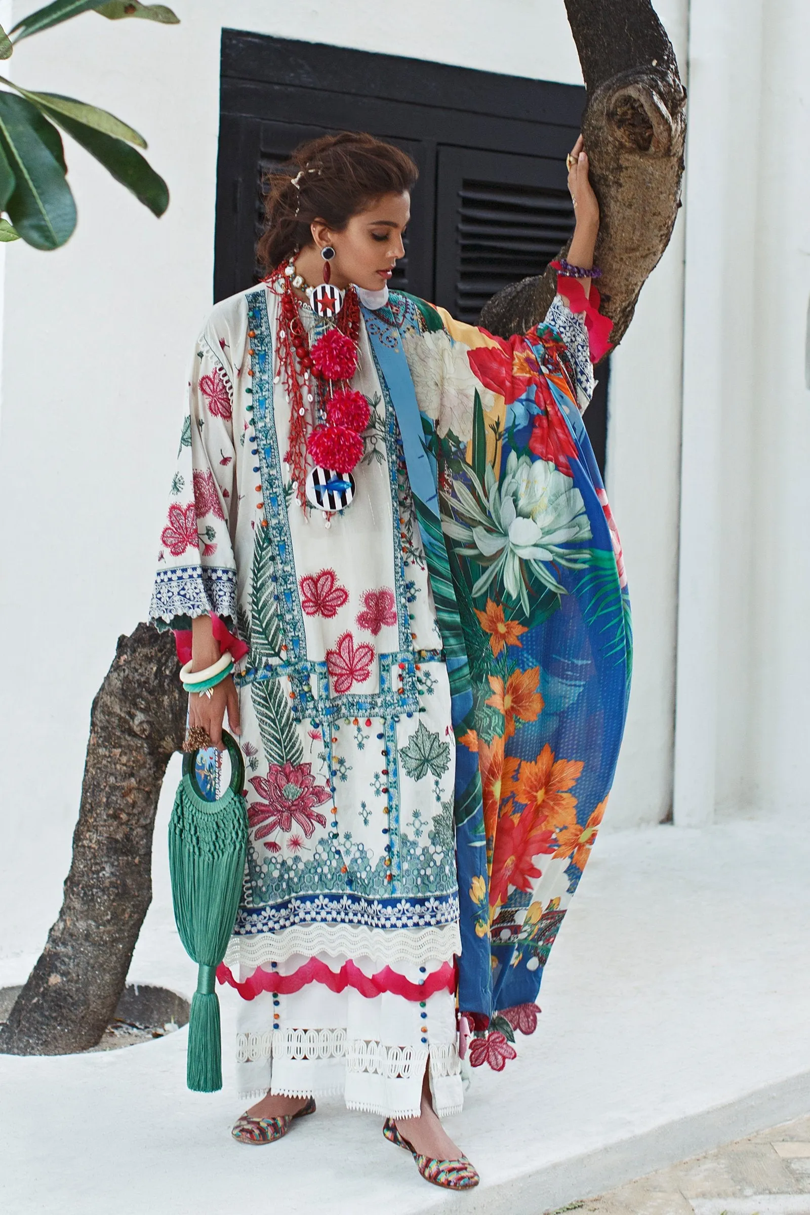 Élan Luxury Lawn Collection 2020 – EL-02 A (MSITU)