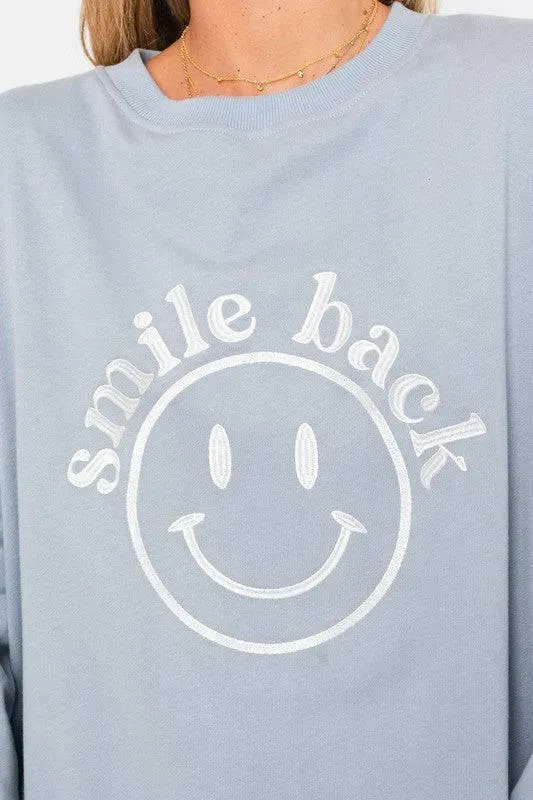 Le lis Smile Back Embroidered Sweatshirt