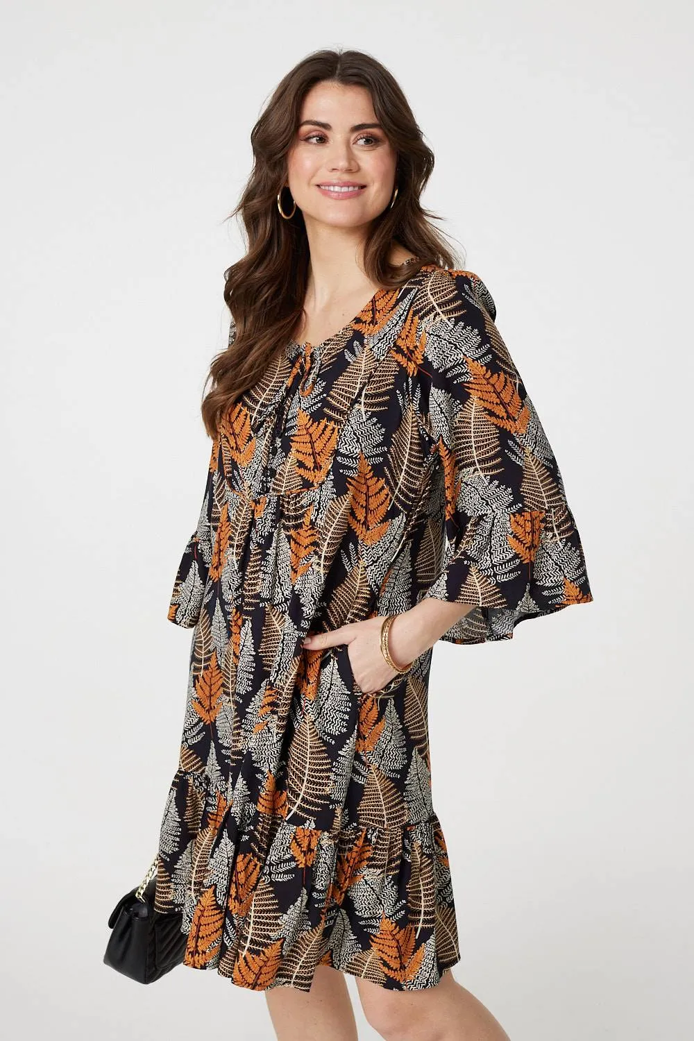 Leaf Print Knee Length Relaxed Dress