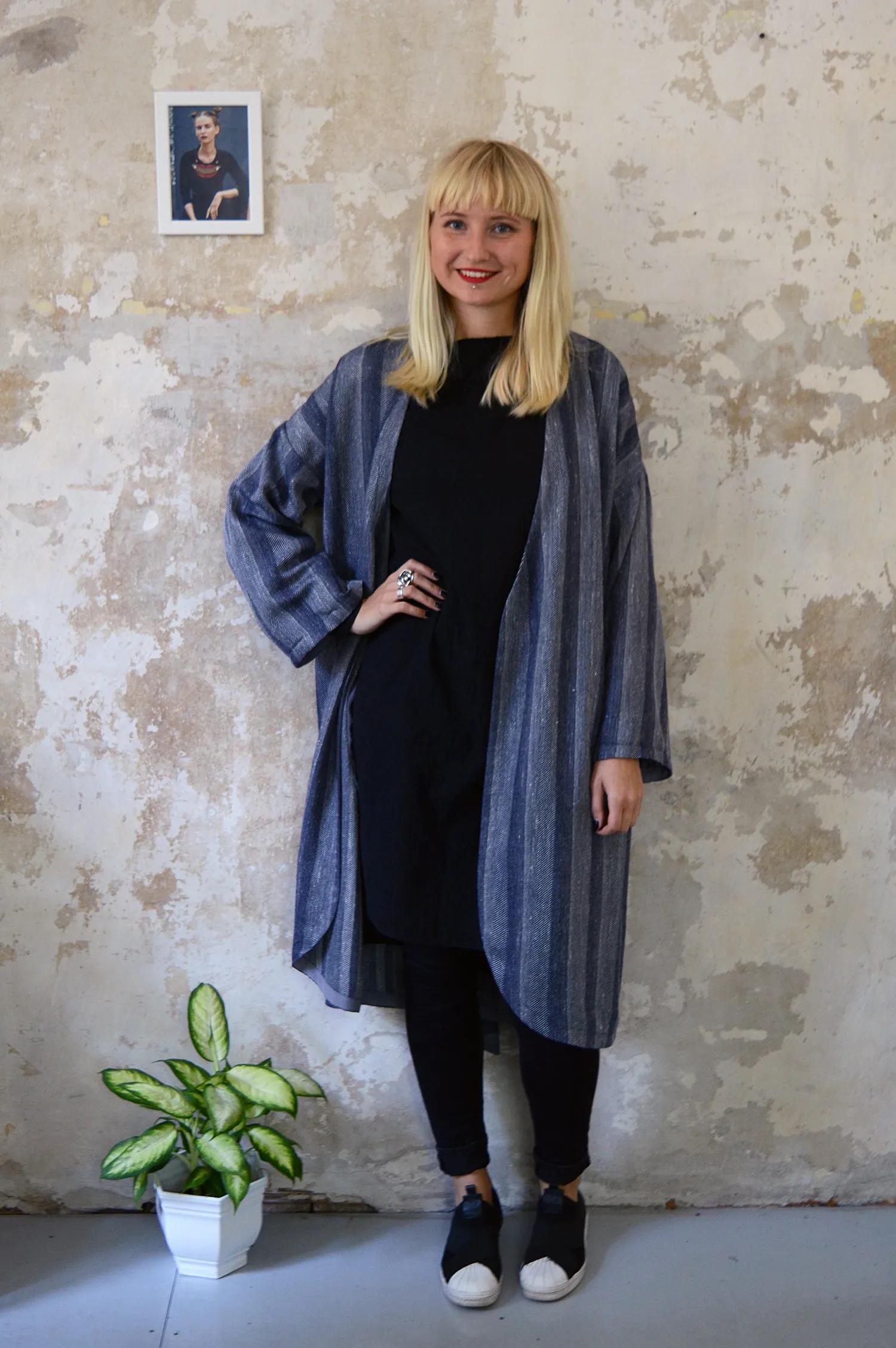 NEW Autumn Grey Woven Etno Style Long Sleeved warm Transformer Kimono - from dress to a kimono jacket