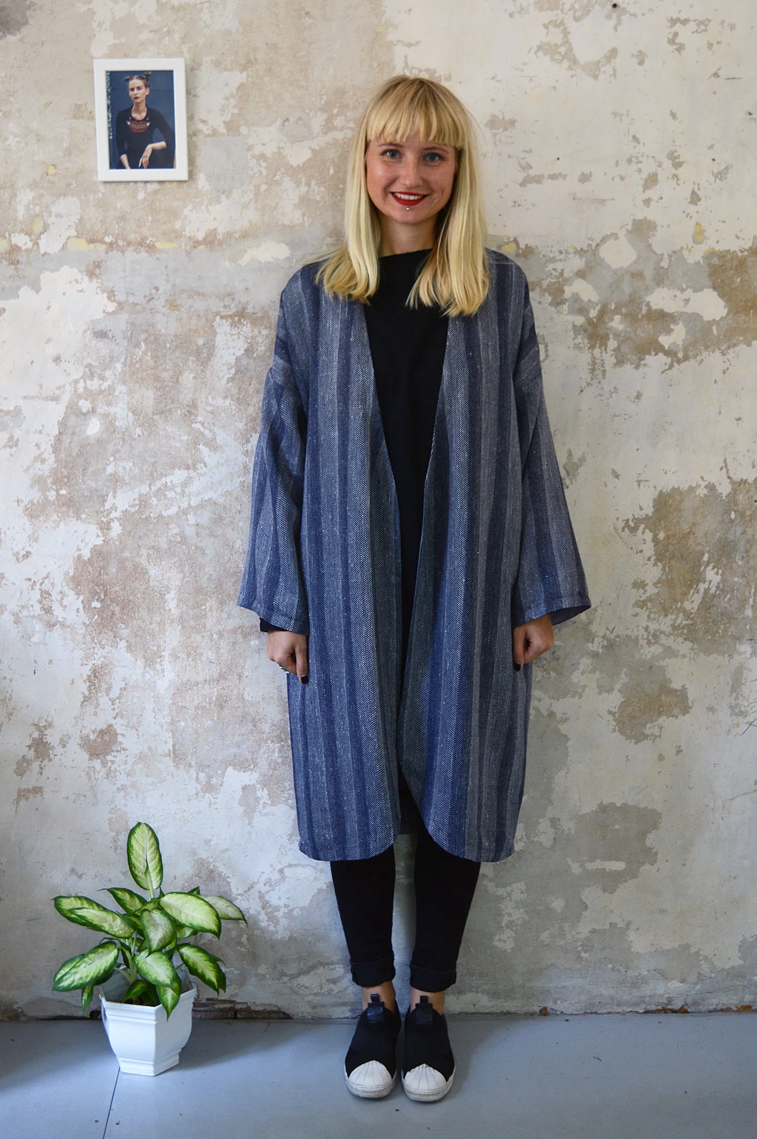 NEW Autumn Grey Woven Etno Style Long Sleeved warm Transformer Kimono - from dress to a kimono jacket