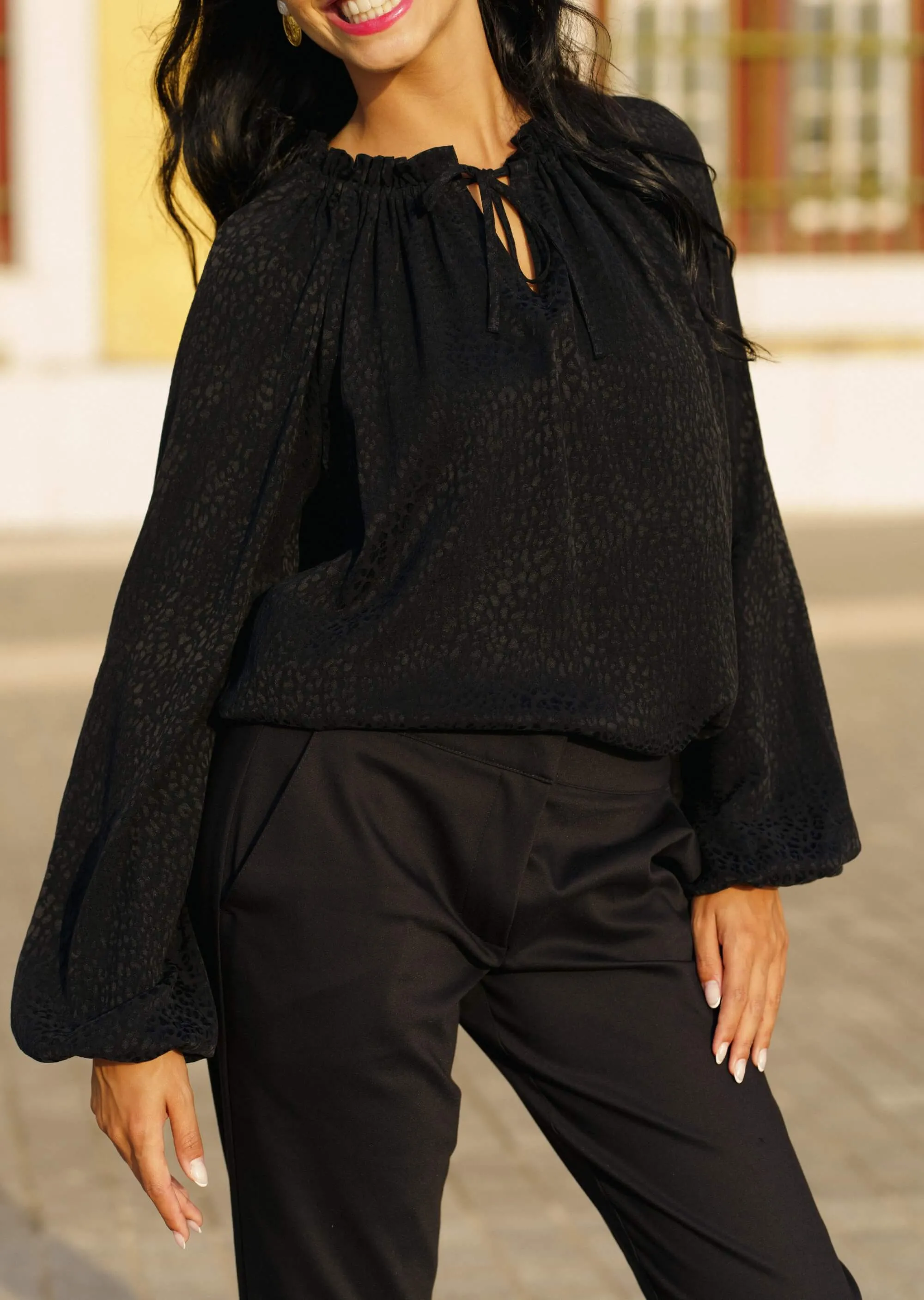 Paloma Blouse Black Leo