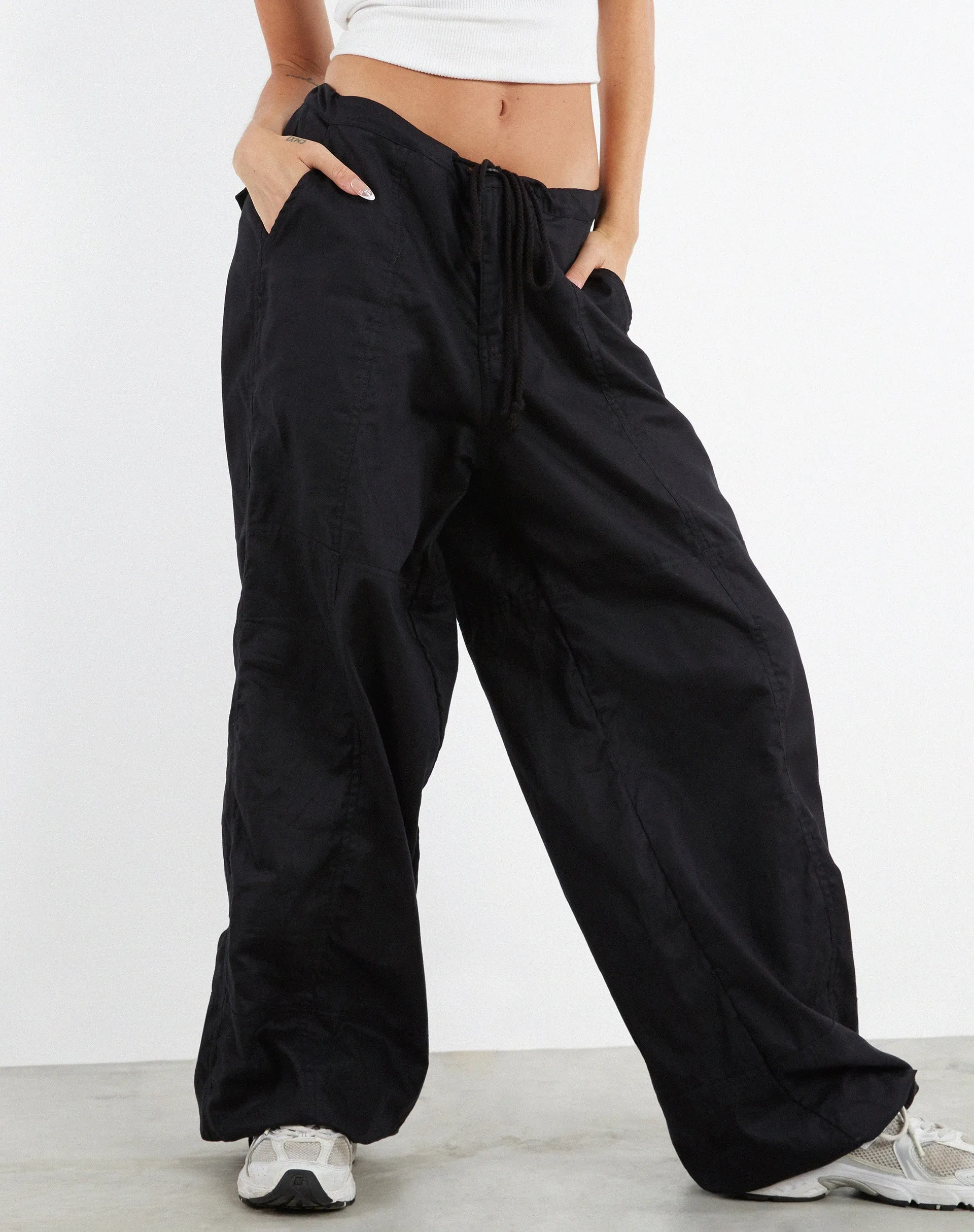 Phil Wide Leg Trouser in Cotton Rami Black