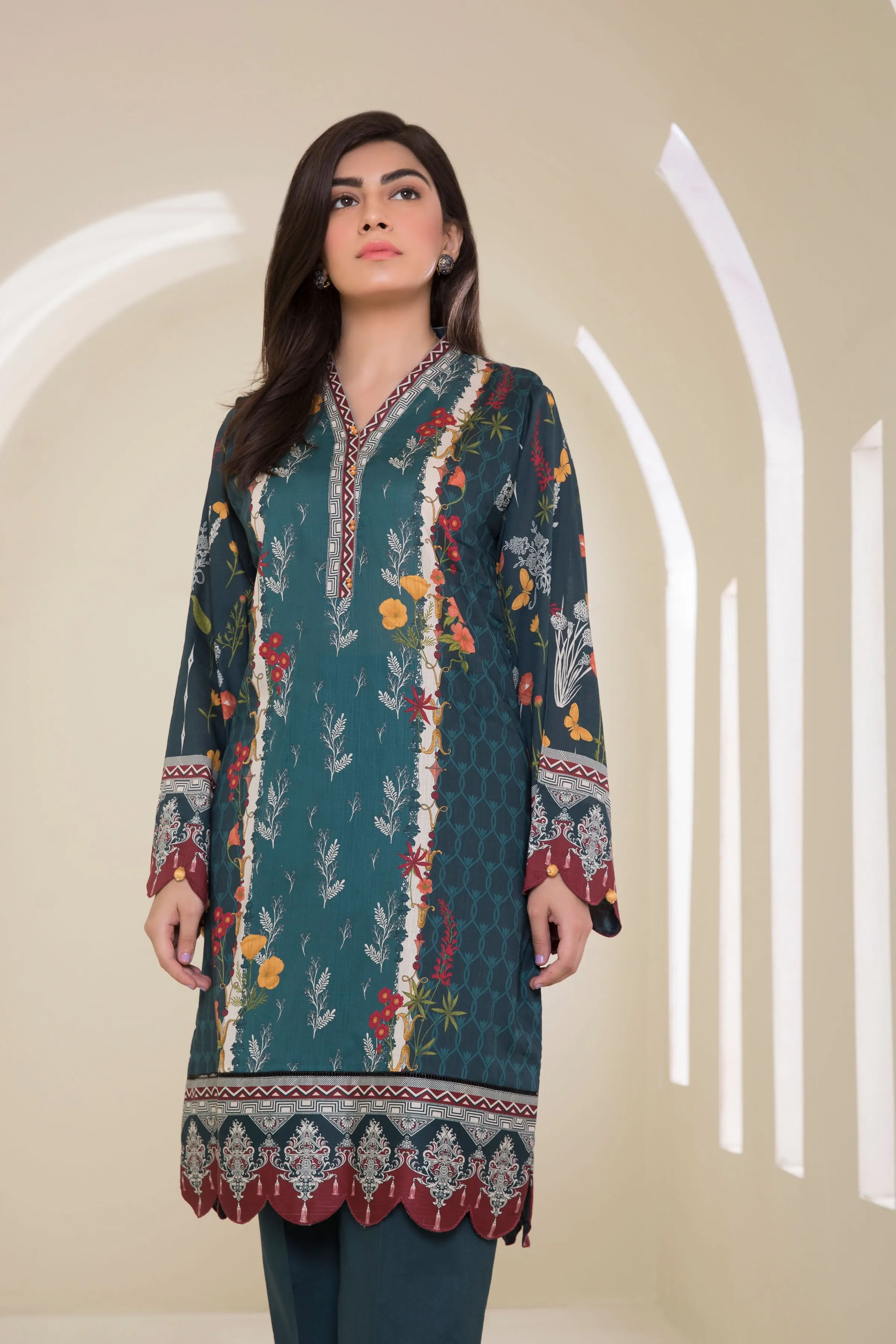 Sapphire Daily - 2 Piece Lawn Collection 2020 – Nostalgic