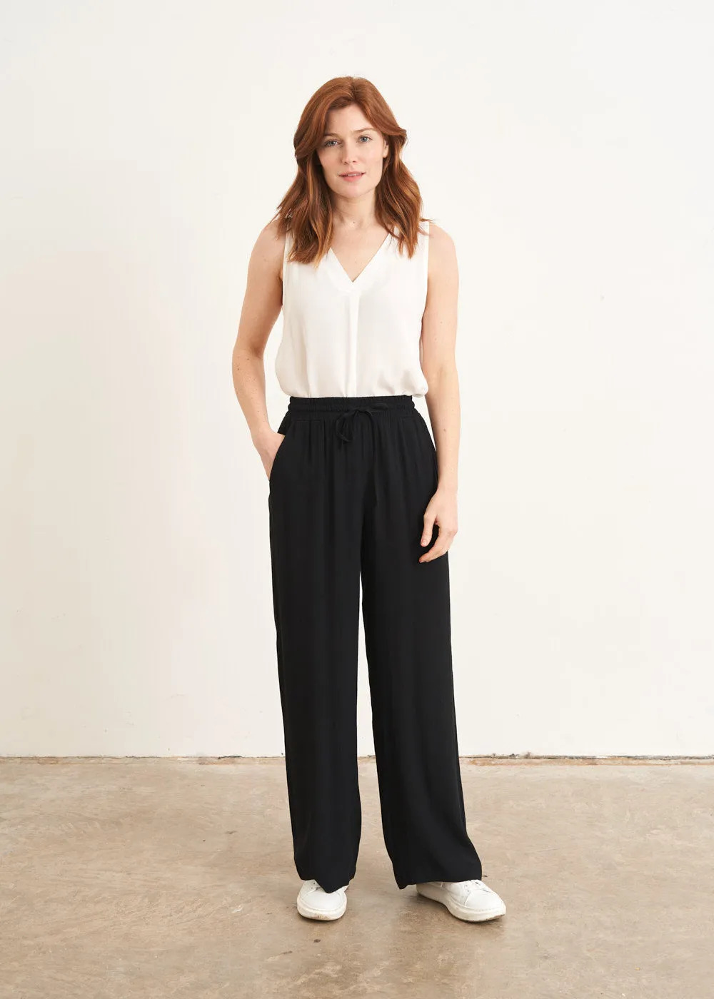 SOPHIE WIDE LEG TROUSER - BLACK