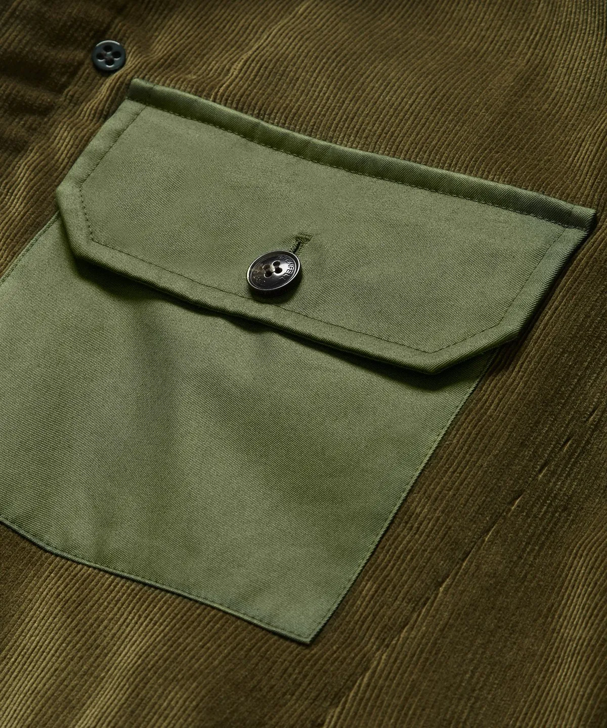 The Countryman in Grenfell Cloth Green and Corduroy