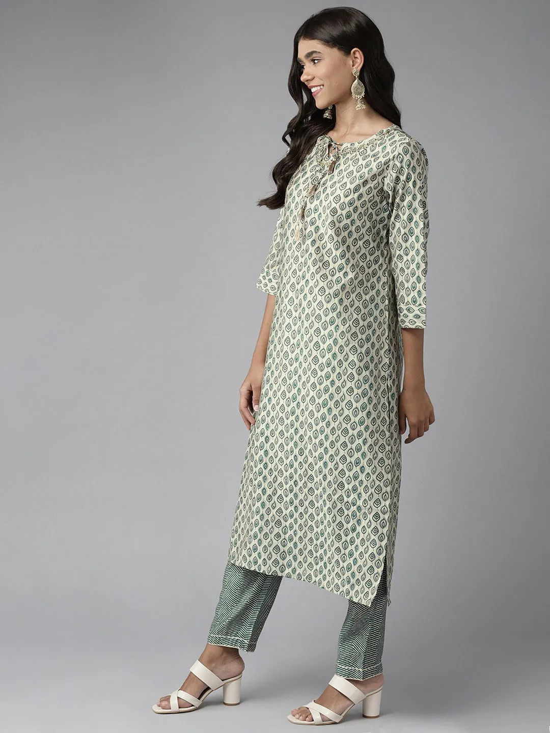 Women Teal Green And Off White Aari Work Muslin Kurta With Pant And Dupatta Set