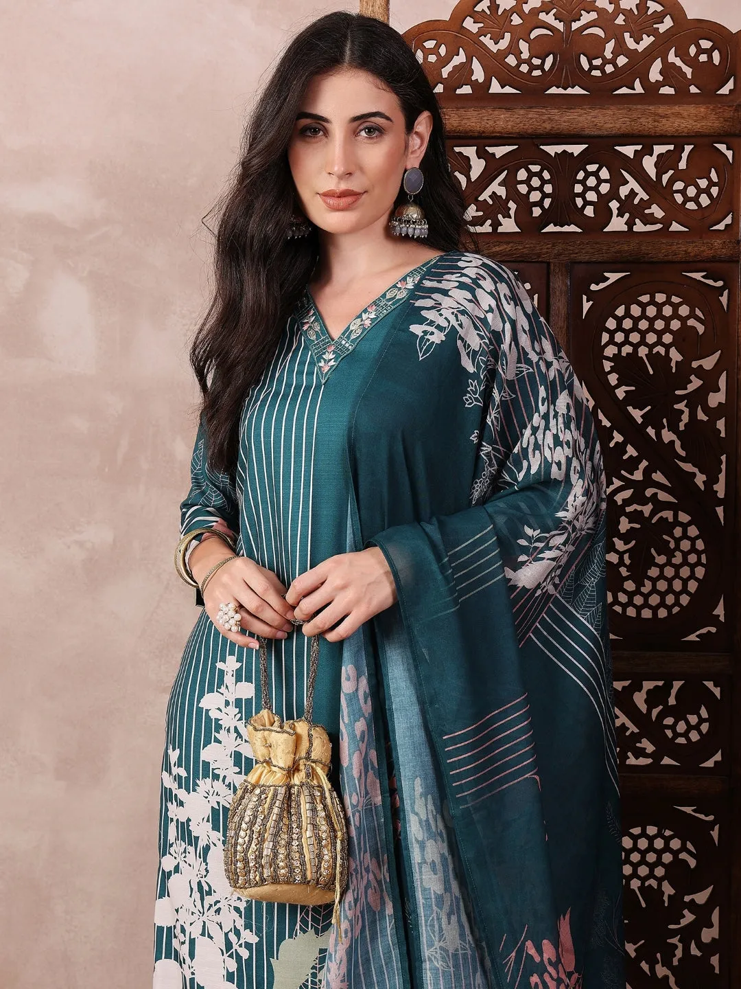 Women Teal Silk Blend Abstract Printed Straight Kurta Trouser With Dupatta