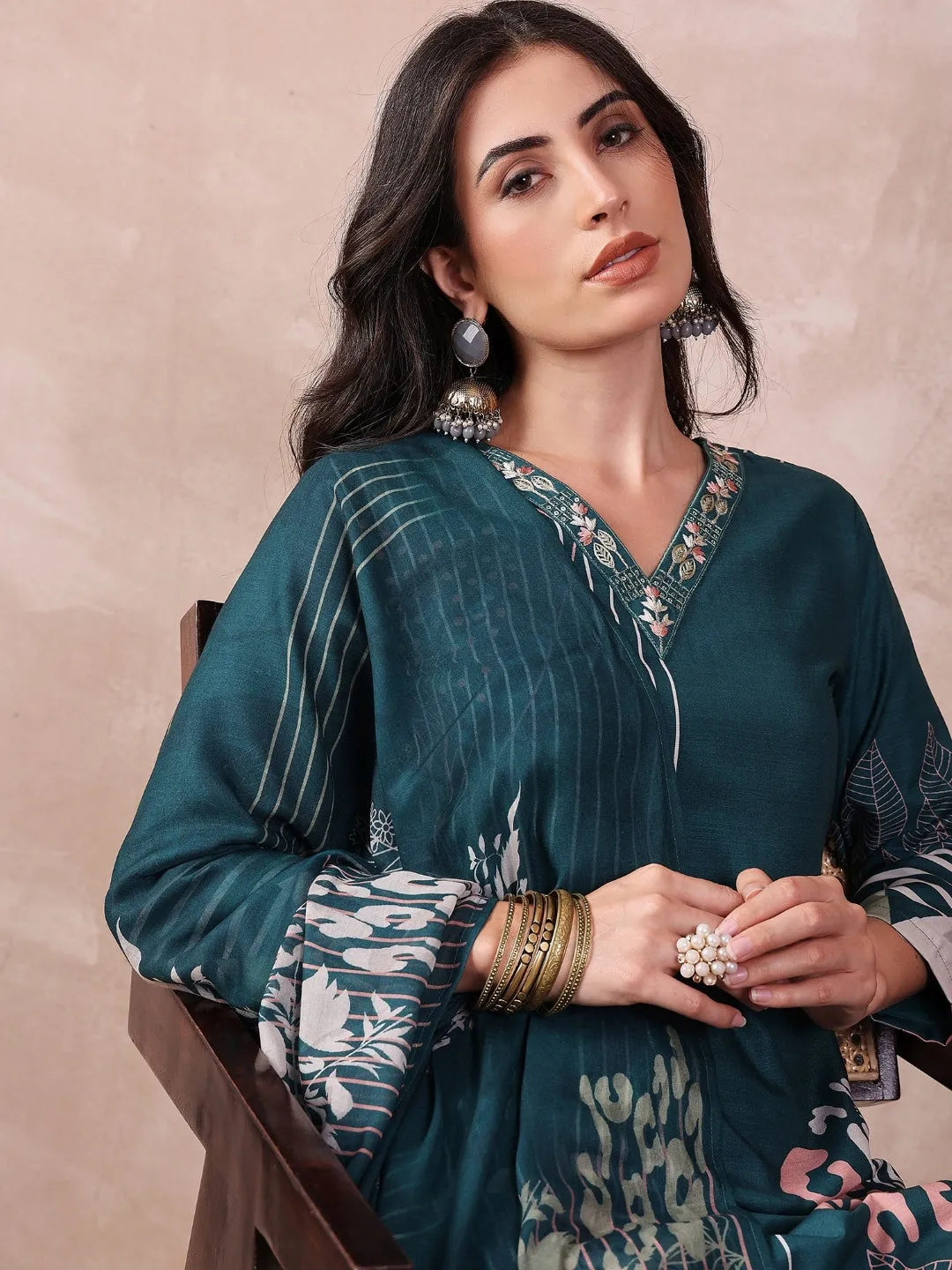 Women Teal Silk Blend Abstract Printed Straight Kurta Trouser With Dupatta