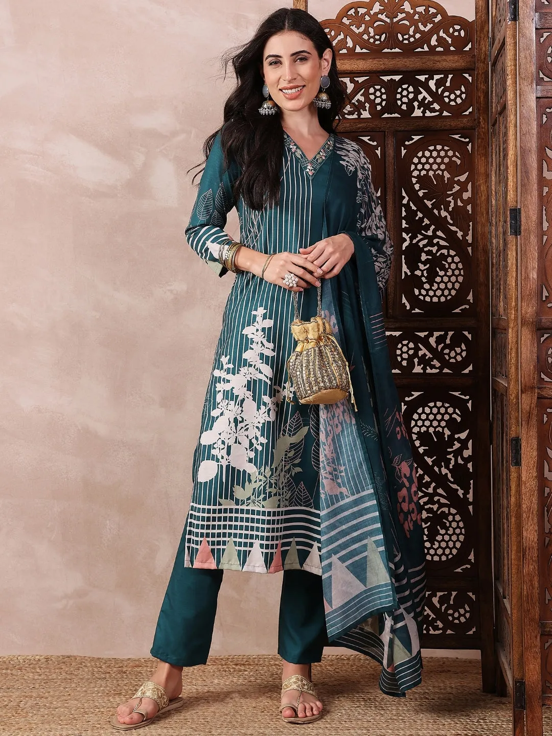 Women Teal Silk Blend Abstract Printed Straight Kurta Trouser With Dupatta